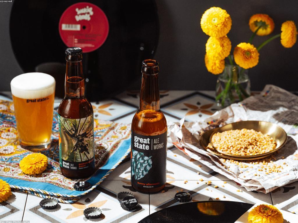 គន្លឺណា ៖ ការប្រមូលផ្តុំបៀ និងម្ហូប