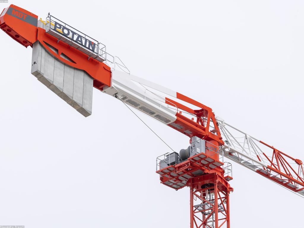 ផលប៉ះពាល់នៃព័ត៌មានសុីជីលើការប្រព្រឹត្តនៃអាជីវកម្ម