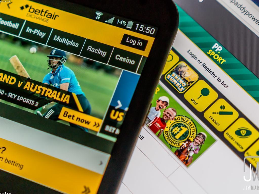 ស្លុតអនឡាញ: ការប្រកួតប្រជែងនិងយុទ្ធសាស្ត្រដើម្បីឈ្នះ