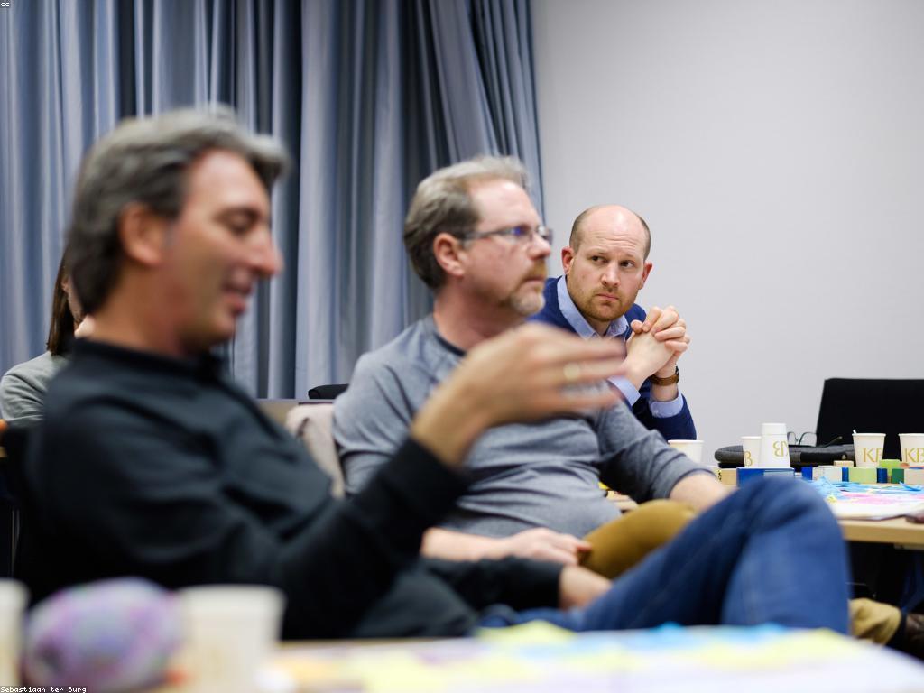 យុទ្ធសាស្រ្តនិងកម្រិត: ការពិចារណាដ៏សំខាន់សម្រាប់ការអភិវឌ្ឍន៍